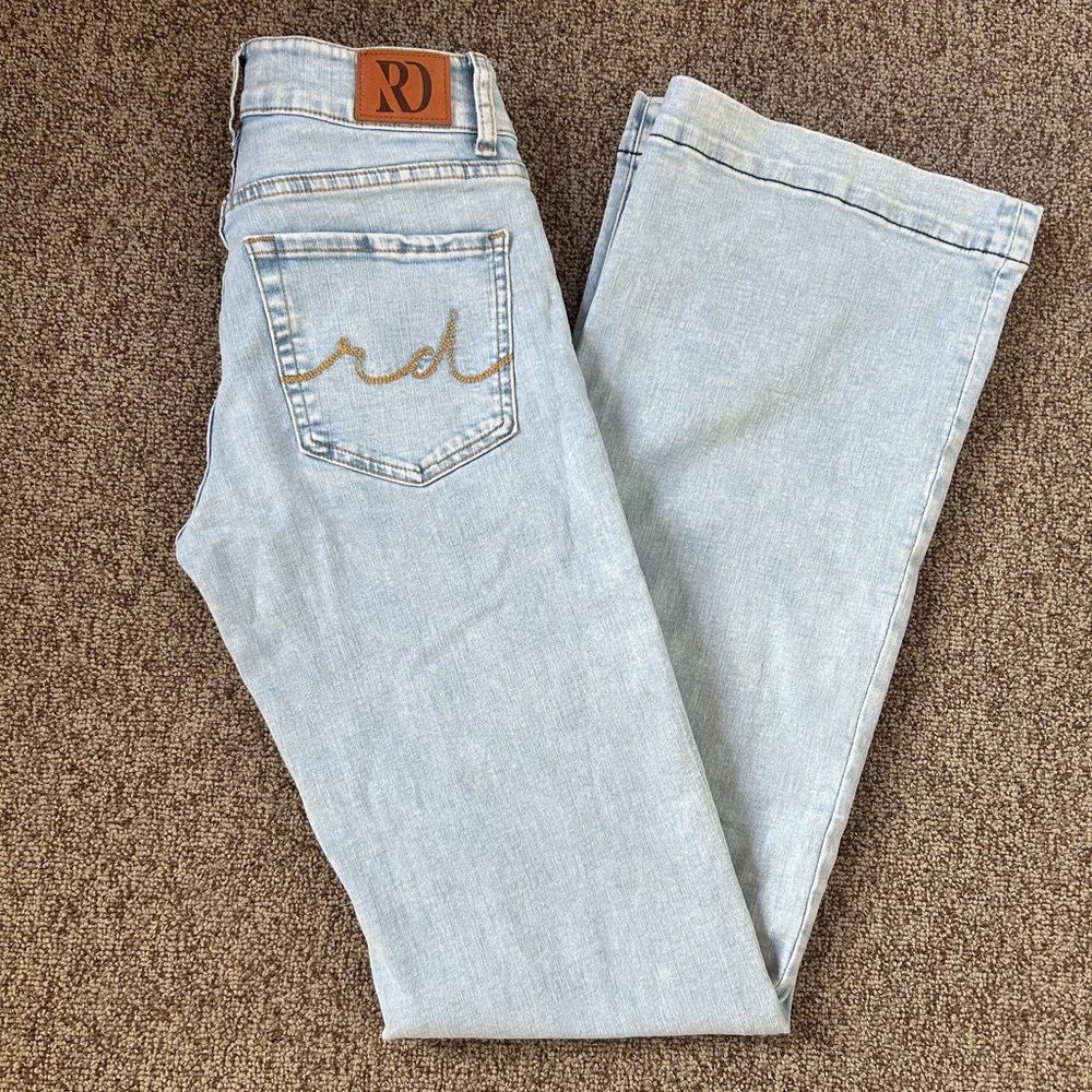 Ranch Dress'n  Light Wash Signature Trouser Denim NWOT
